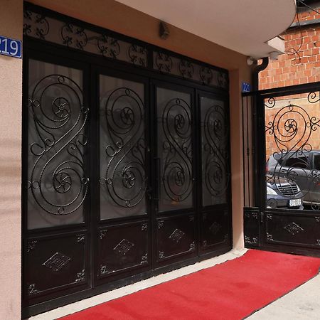 Oldtown Prishtina Apartments Pristina Exterior photo
